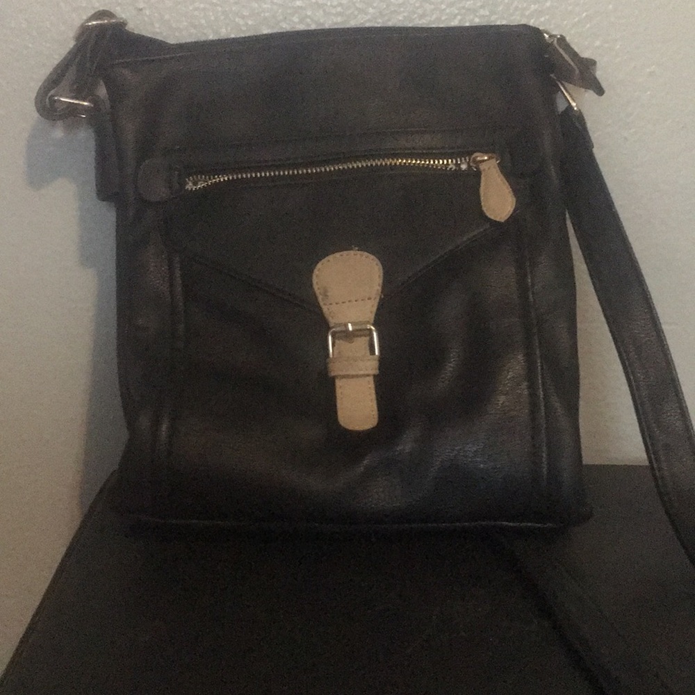 Charming Charlie purse
